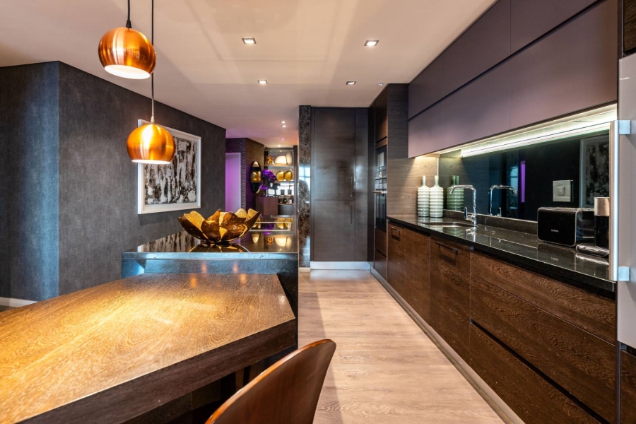 3 Bedroom Property for Sale in Green Point Western Cape